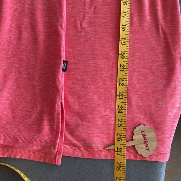 SKECHERS USA Size Small Orange Tee
88% POLYESTER 12% SPANDEX
MADE IN JORDAN - Picture 11 of 11